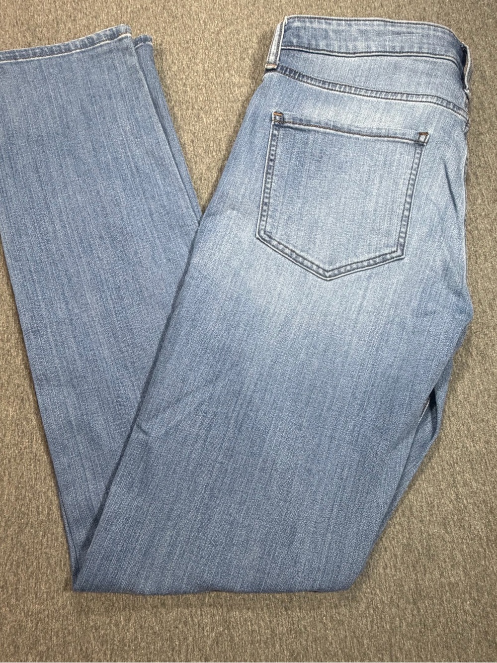 True Classic Mens 34x34 Jeans Slim Fit Medium Wash Denim